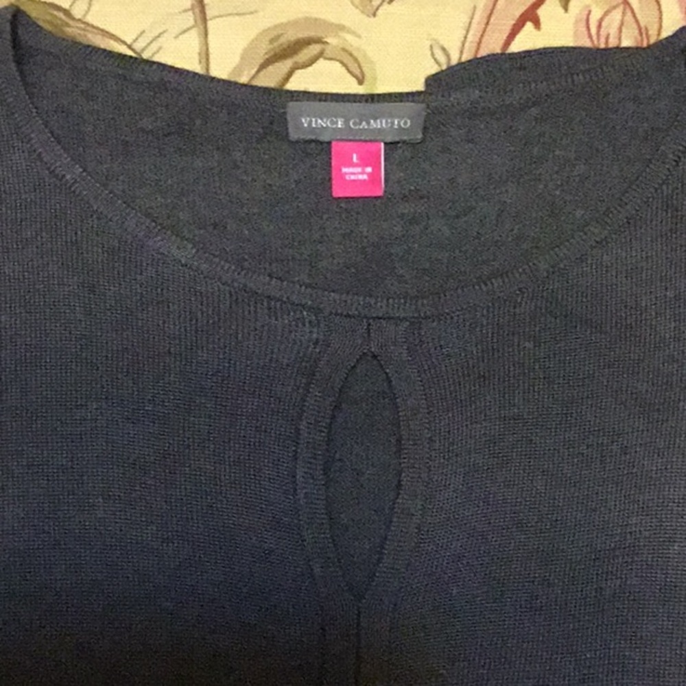 Sweater - Picture 3 of 7